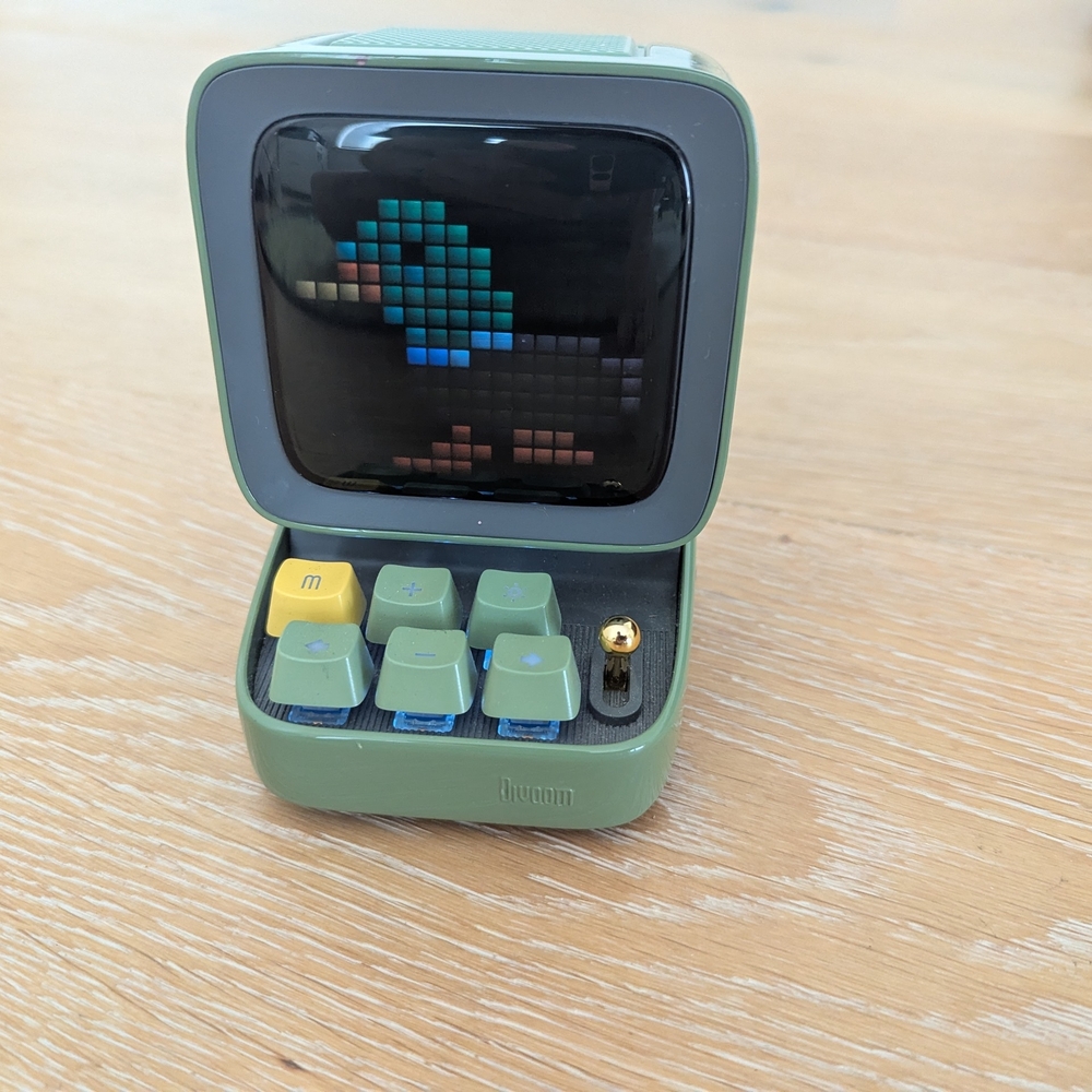 Ditoo Mini Pixel Speaker - Sage Green